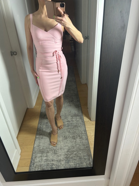 Bella Barnett Dresses & Skirts - Pink Bandage Dress